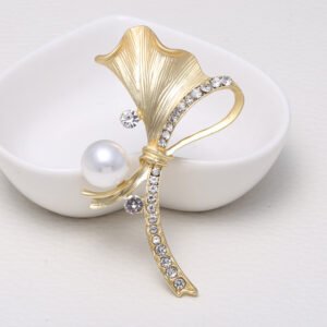 Fashion Vintage Coat Pin Brooch