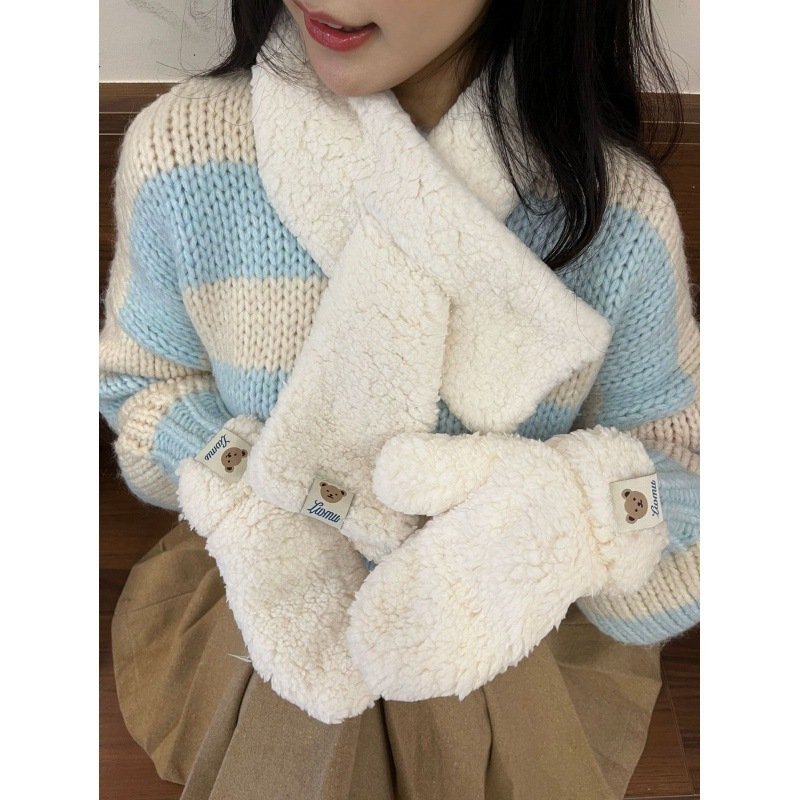 Cartoon Bear Plush Gloves Thickened Warm And Cute Scarf - Image 9